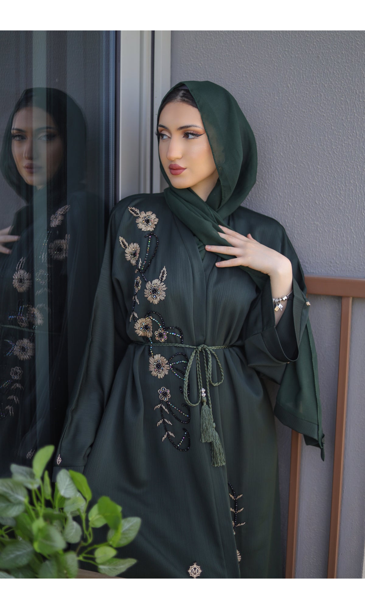 Sheikha Embellished Abaya -Emerald