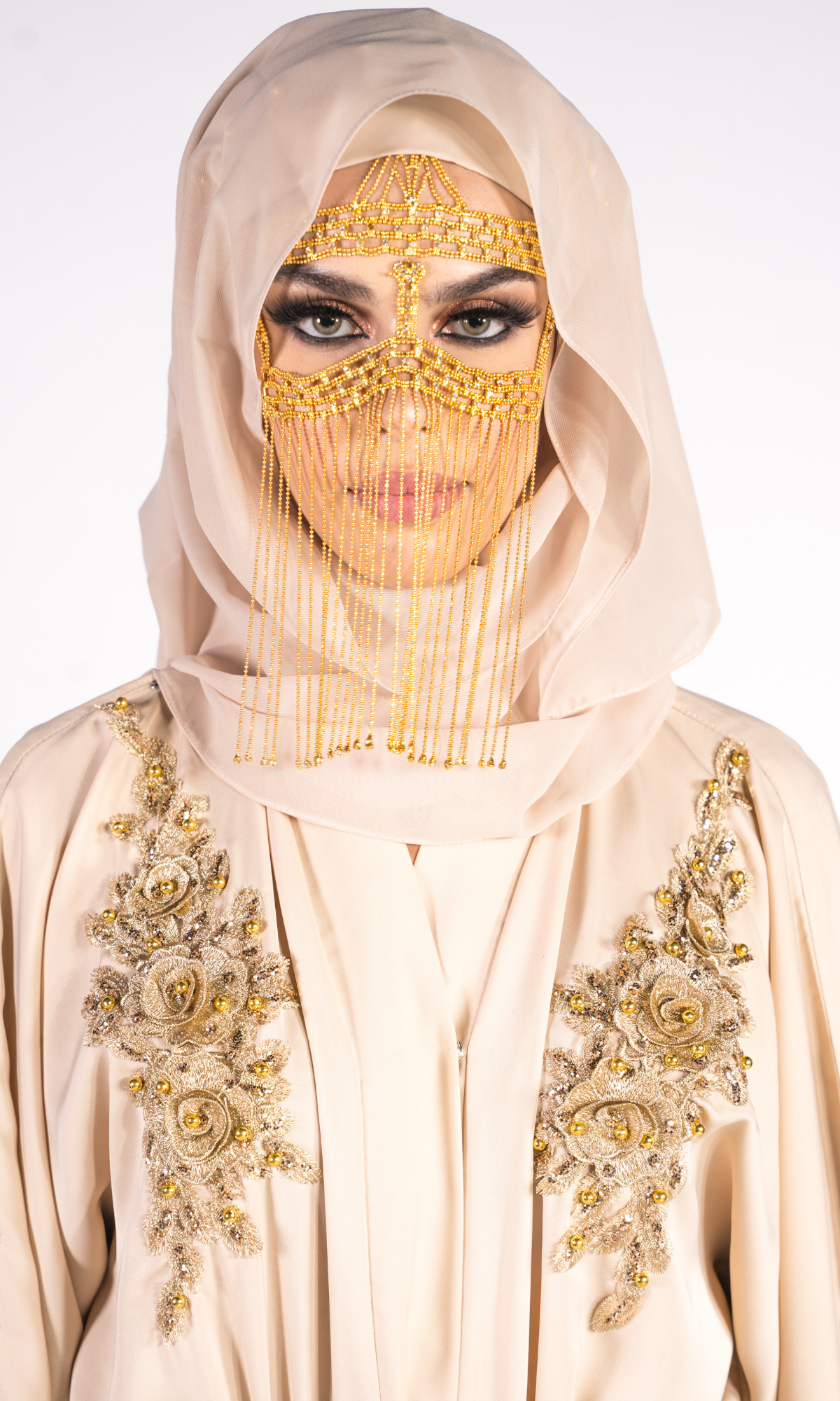 Sheikha Embellished Jacket - Cream
